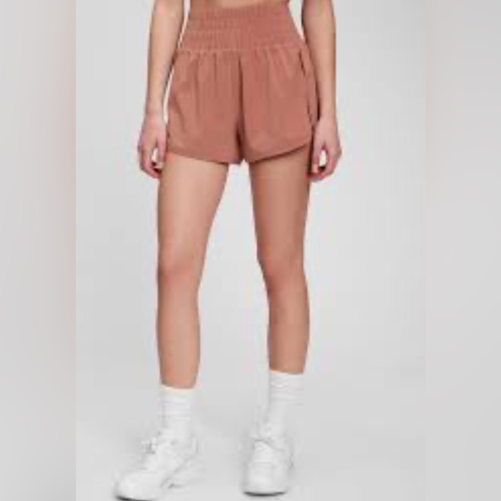 GAP Women's Brown Athletic Shorts